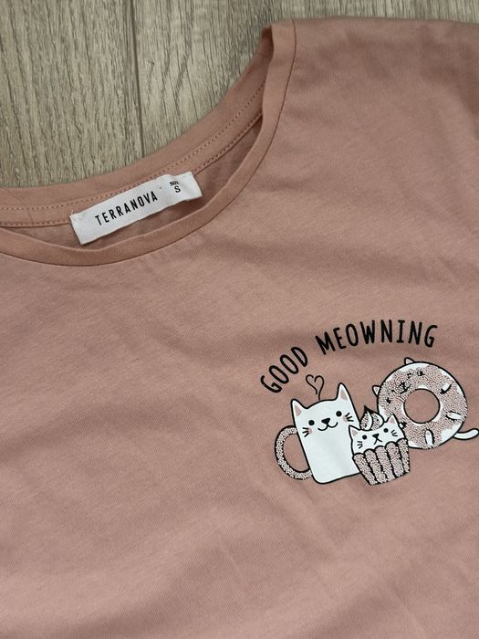 Джинси +футболка на дівчинку