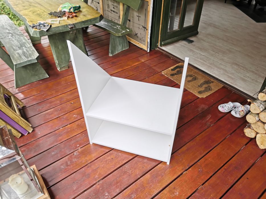 Półki pod skos białe