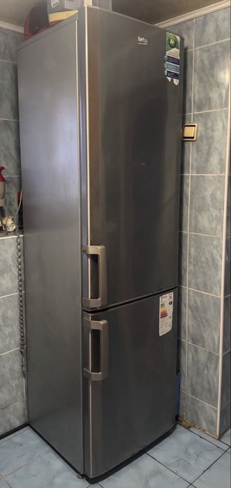 Холодильник Beko CS 338020 X