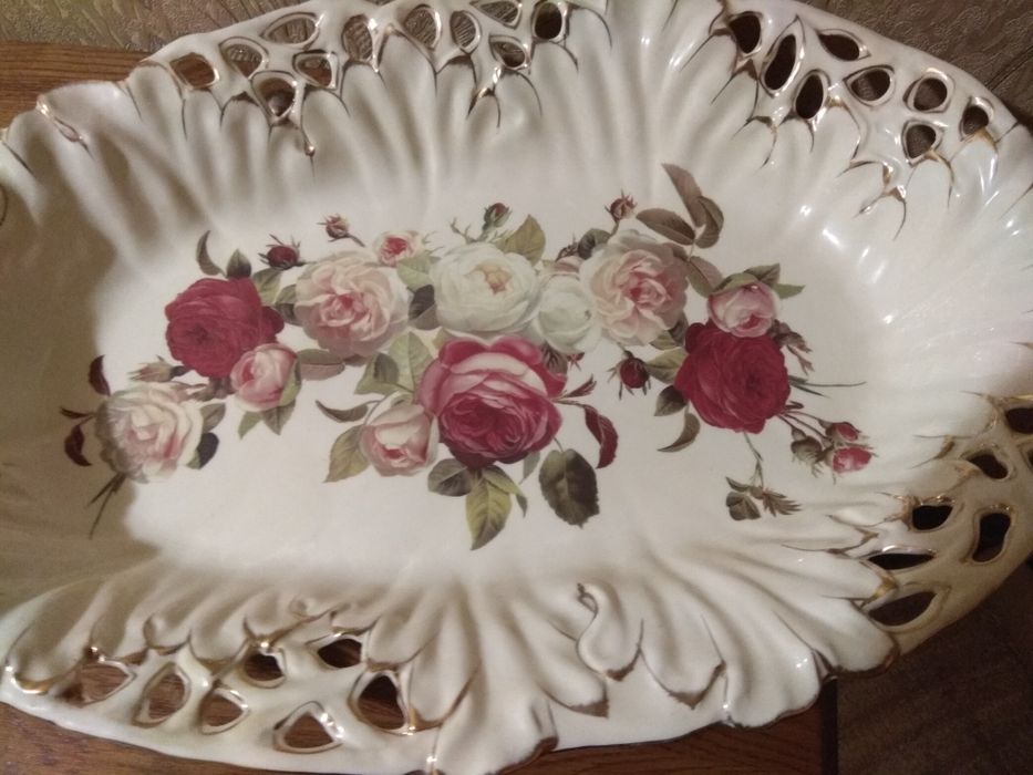 Продам очень красивое большое блюдо