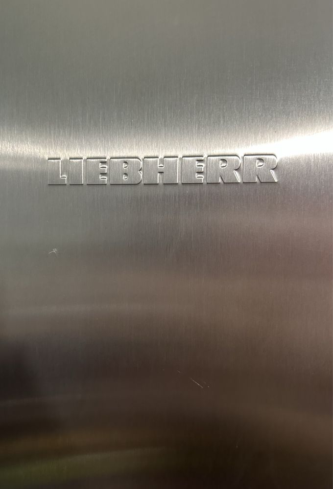 Холодильник  Libherr