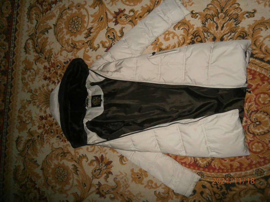 Куртка жіноча зимня