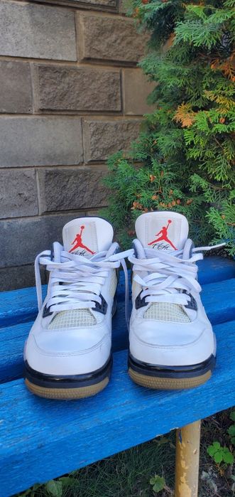 Air Jordan 4 White Cement 41 size Оригінал 100%