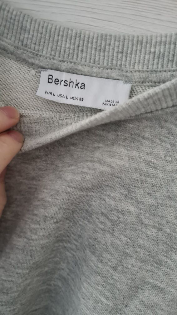 Bluza krotka bershka