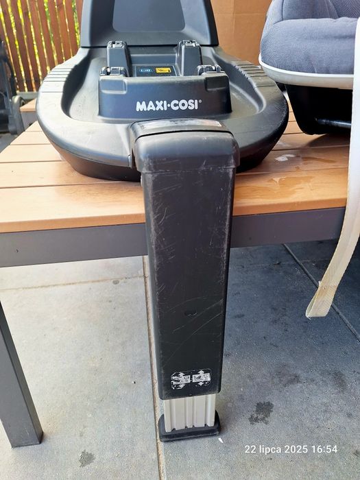 Wózek Muuvo quick 2.0 i nosidełko Maxi Cosi isofix