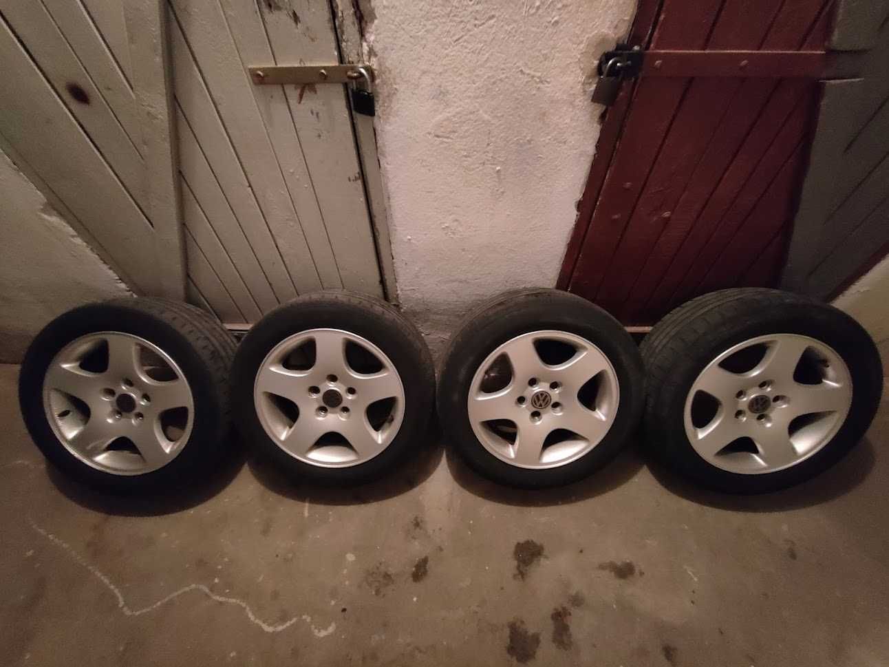 Alufelgi 16 5x112 VW Golf Passat Audi B5 Skoda Octavia