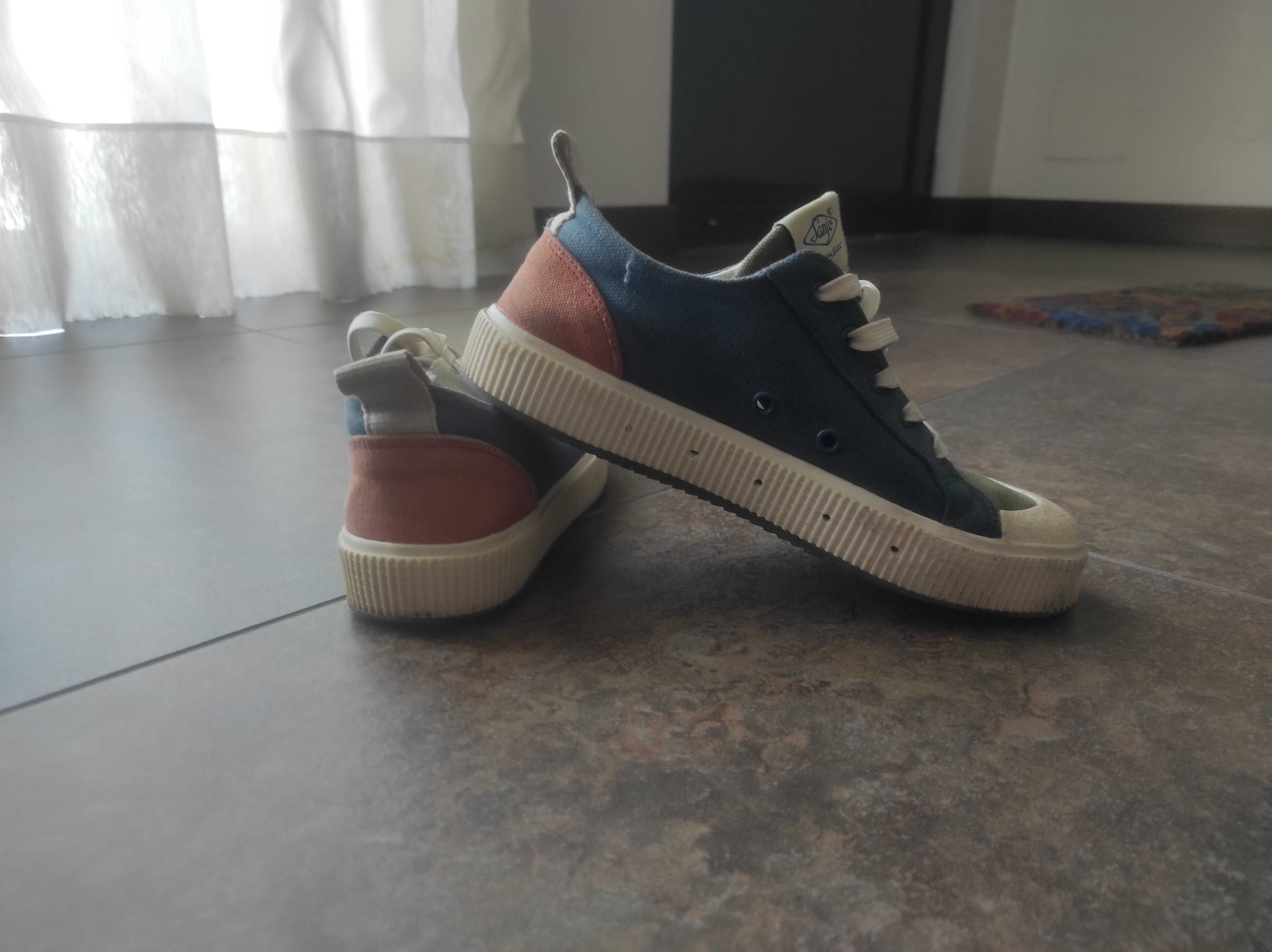 Sapatilhas Sanjo K230