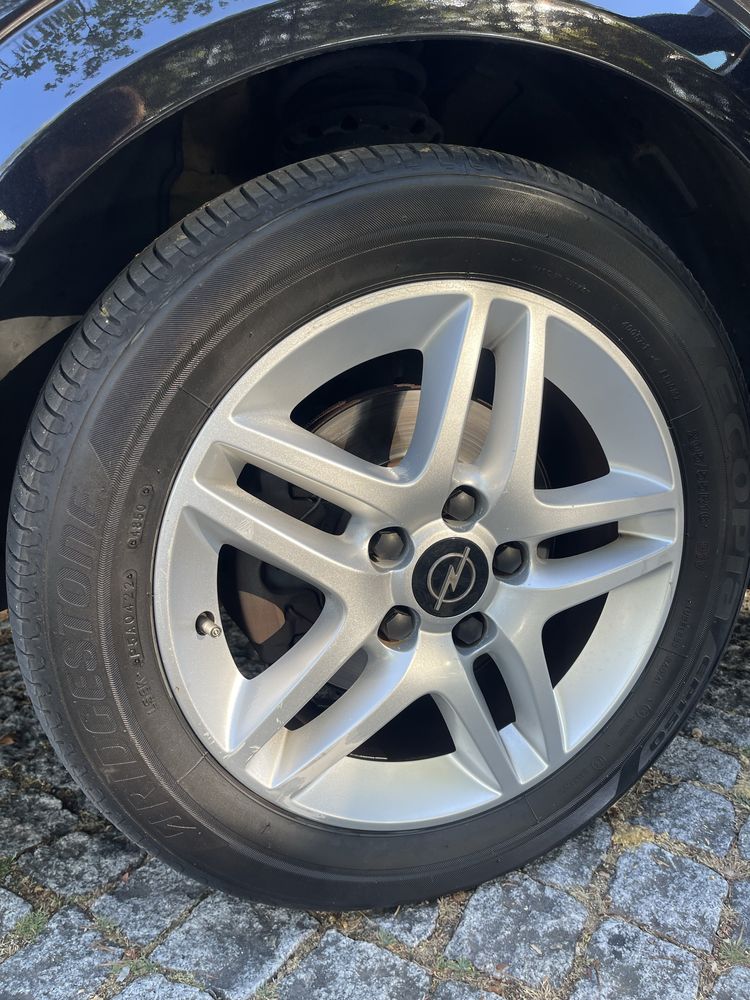 Opel Astra GTC 1.3 CDTI 90 CV