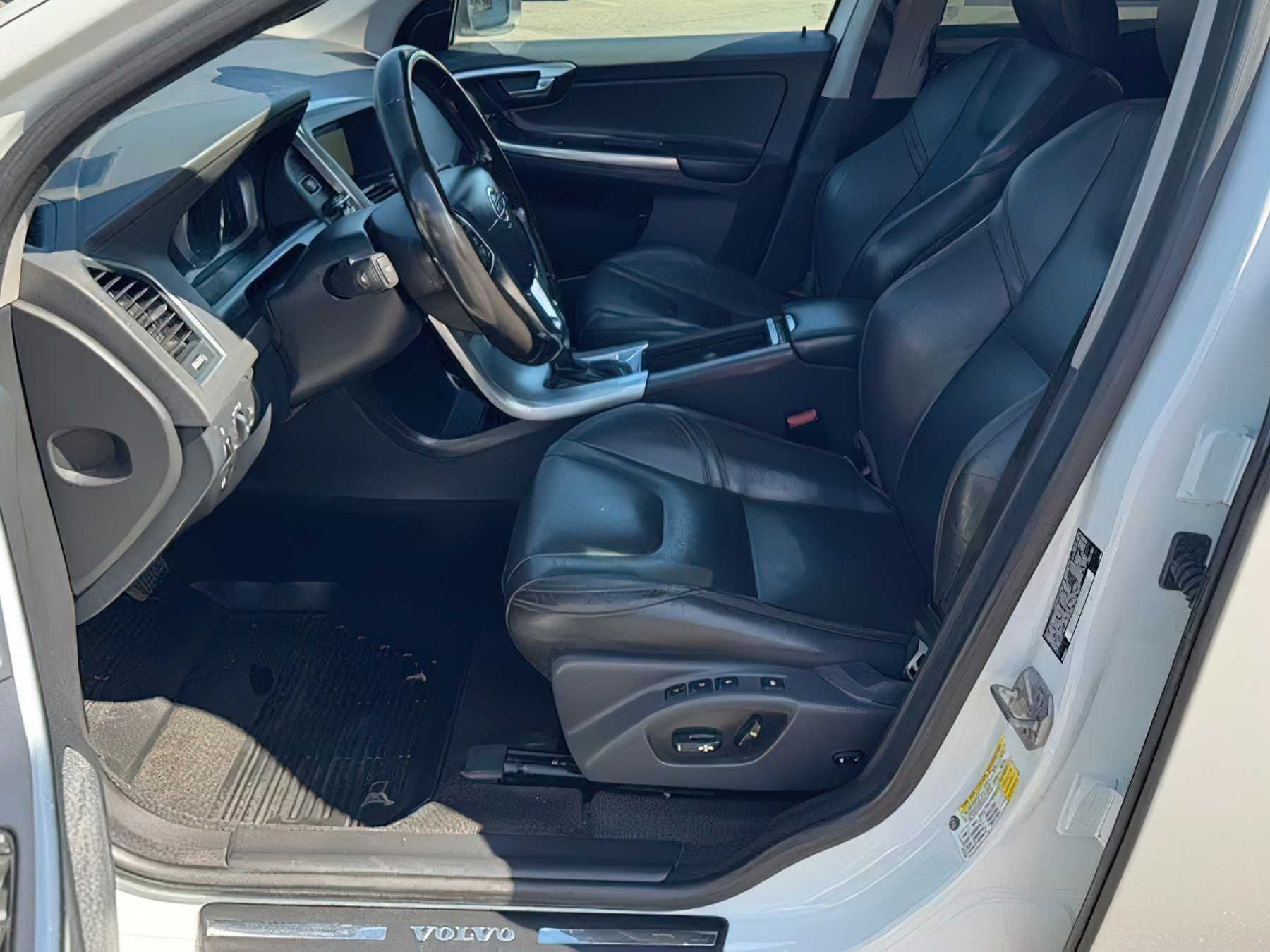 Volvo XC60 T5 Dynamic 2017