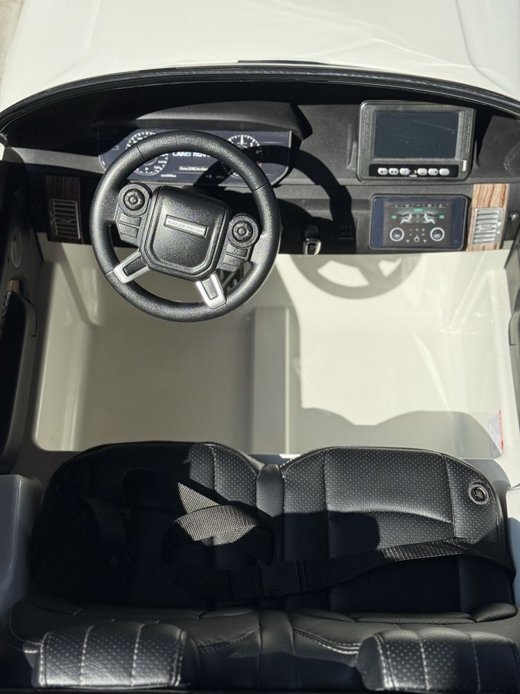 Продам дитячий електро автомобіль Range Rover