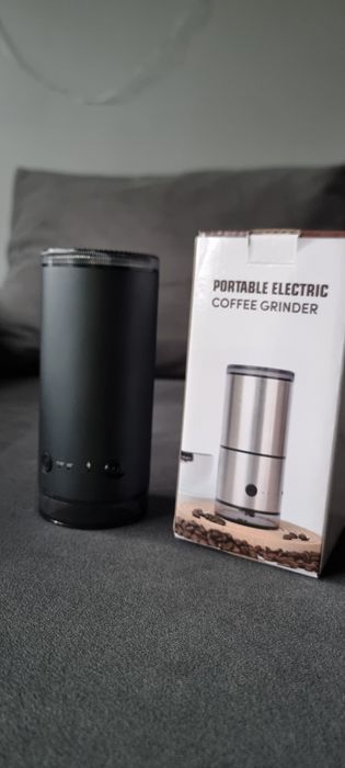 Кофемолка акумуляторна