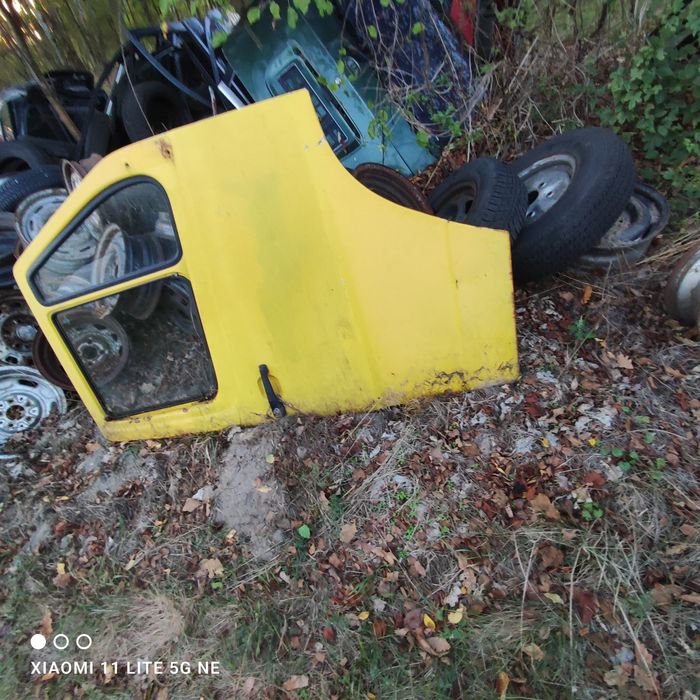 Mercedes kaczka drzwi ćwiartka szyba klamka maska przednia lampa