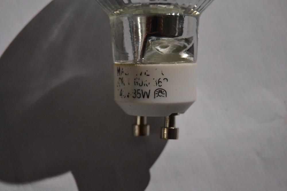 9 lampadas de halogénio