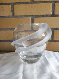 Taças / jarras / vasos de vidro (Depósito da Marinha Grande)