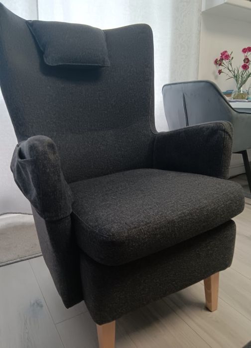 Fotel uszak z podnóżkiem