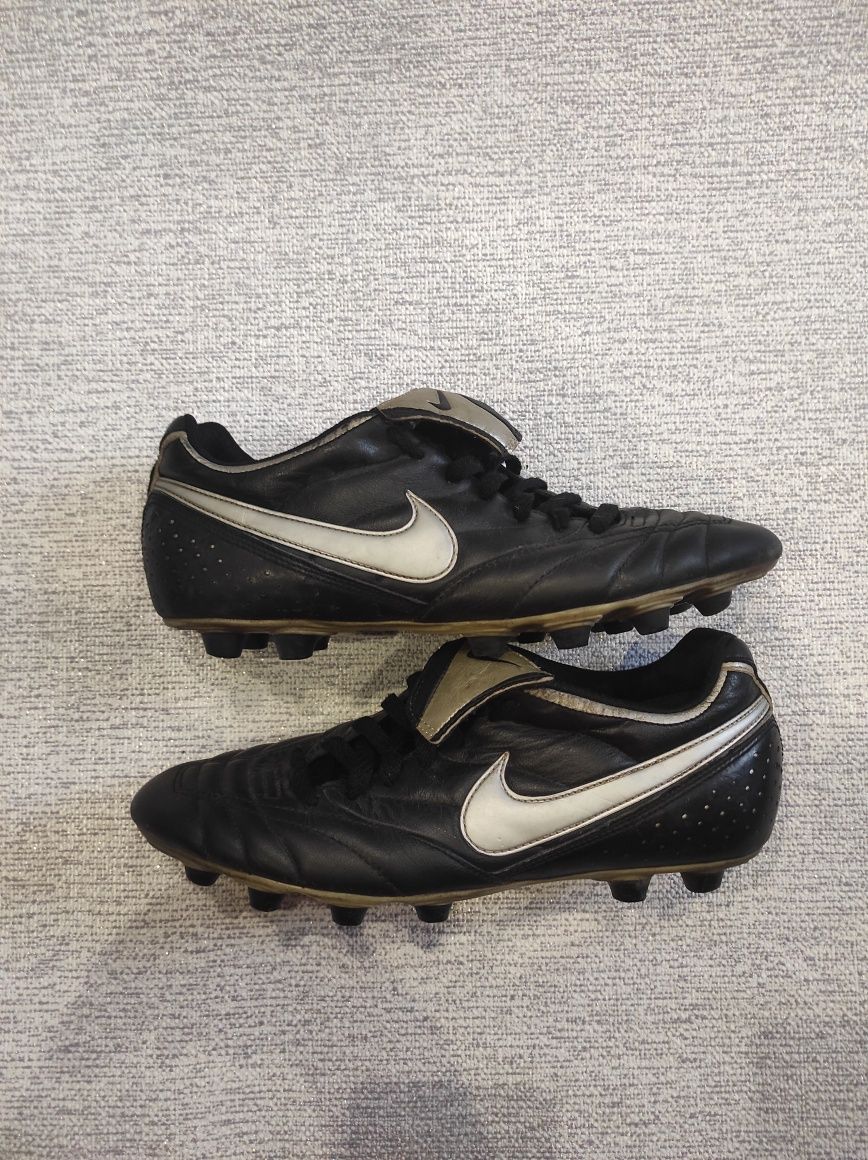 Бутсы Nike 40 размера