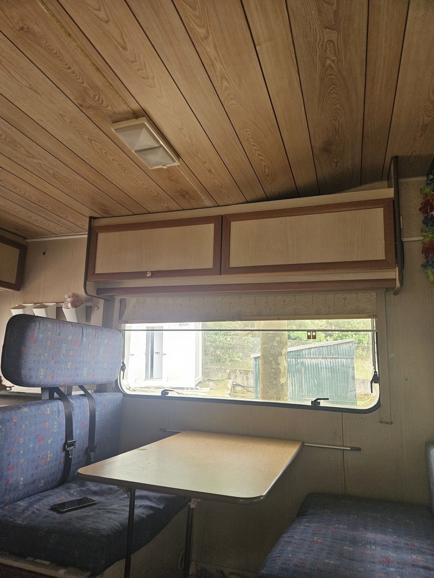 Autocaravana  4 pessoas