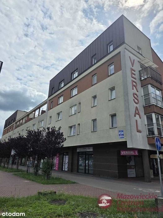 Oryginale mieszkanie na sprzedaż-Wojska Polskiego