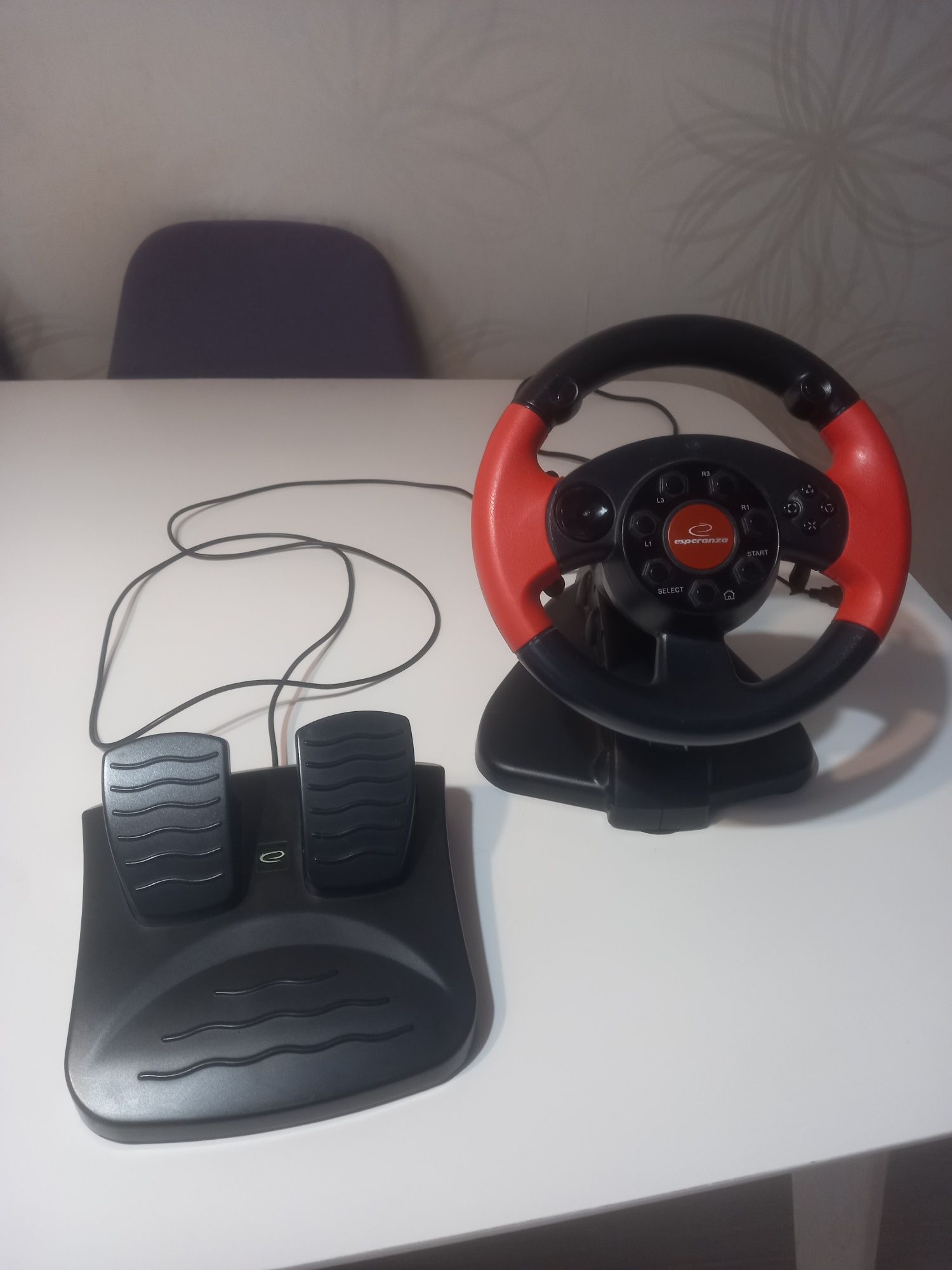 Игровой руль для ПК