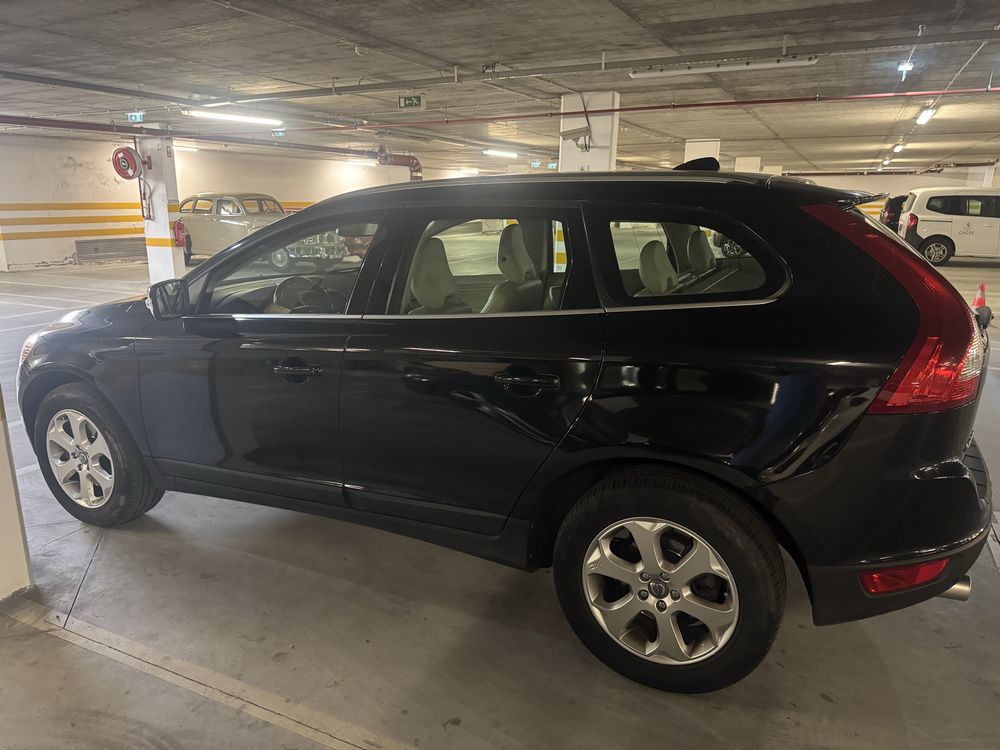 Volvo XC60 2.4 D5 175cv