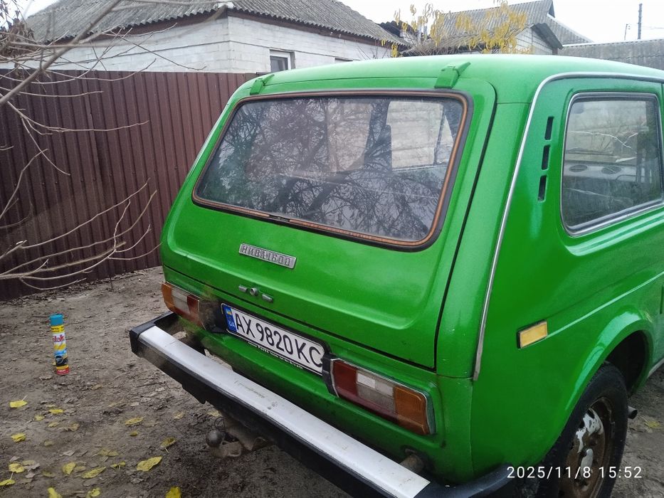 Продам автомобіль нива