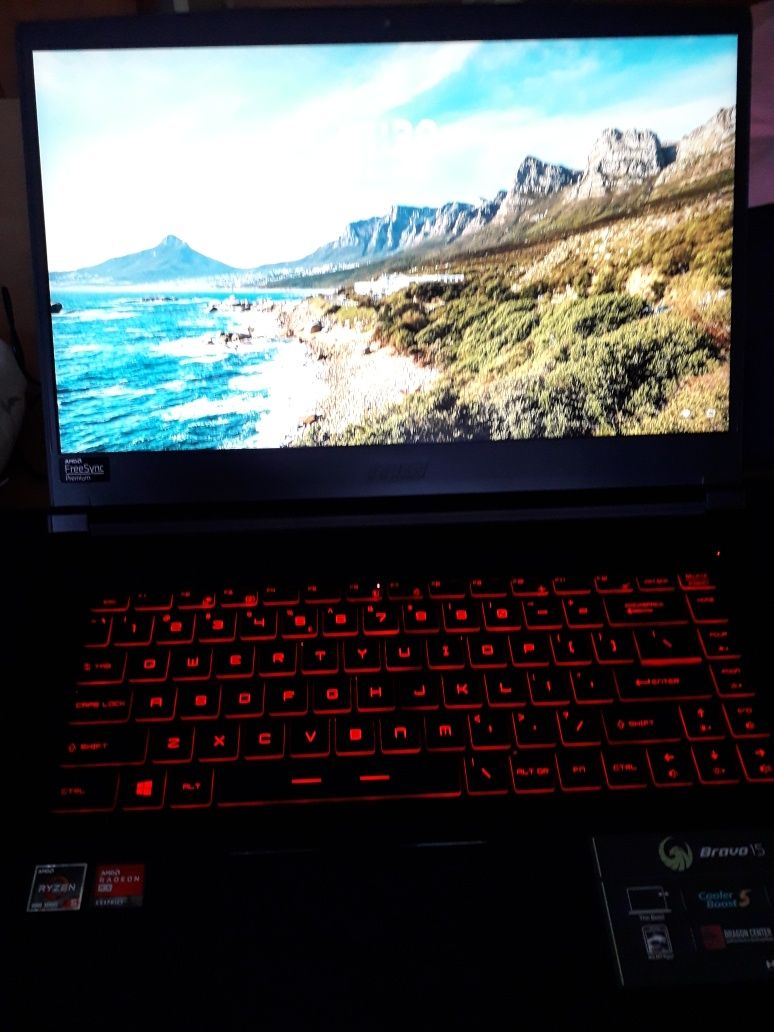 Laptop gamingowy MSI