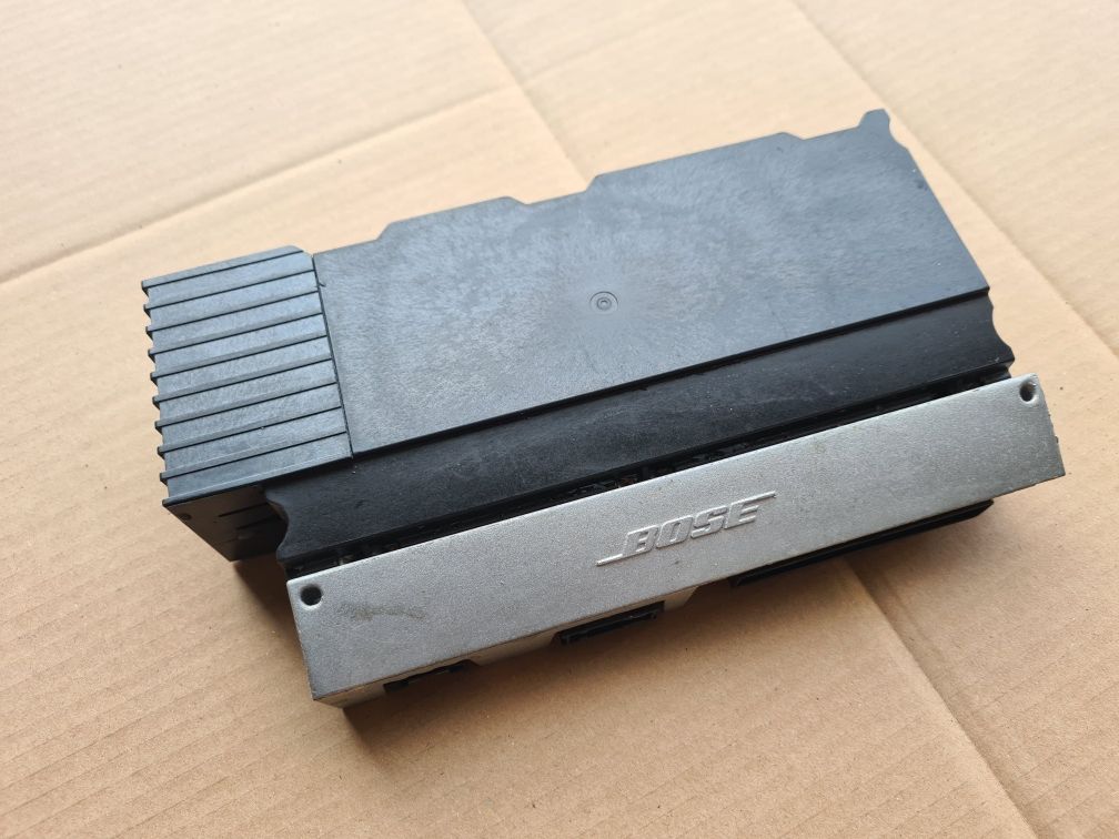WZMACNIACZ Bose Nagłośnienia dźwięku AUDI A6 C6 A8 D3 lift Q5 Q7 S6 S8