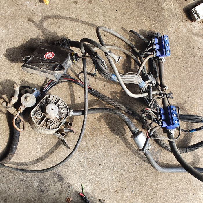 Instalacja lpg, gaz, zbiornik, wtryski, reduktor