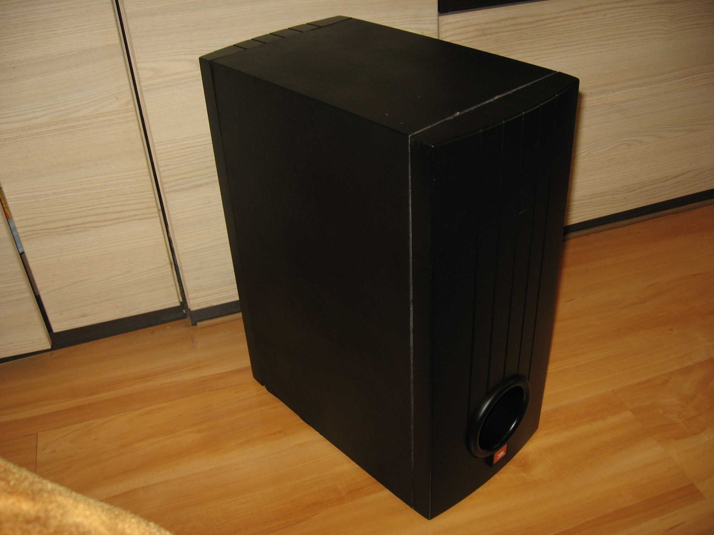subwoofer pasywny JBL
