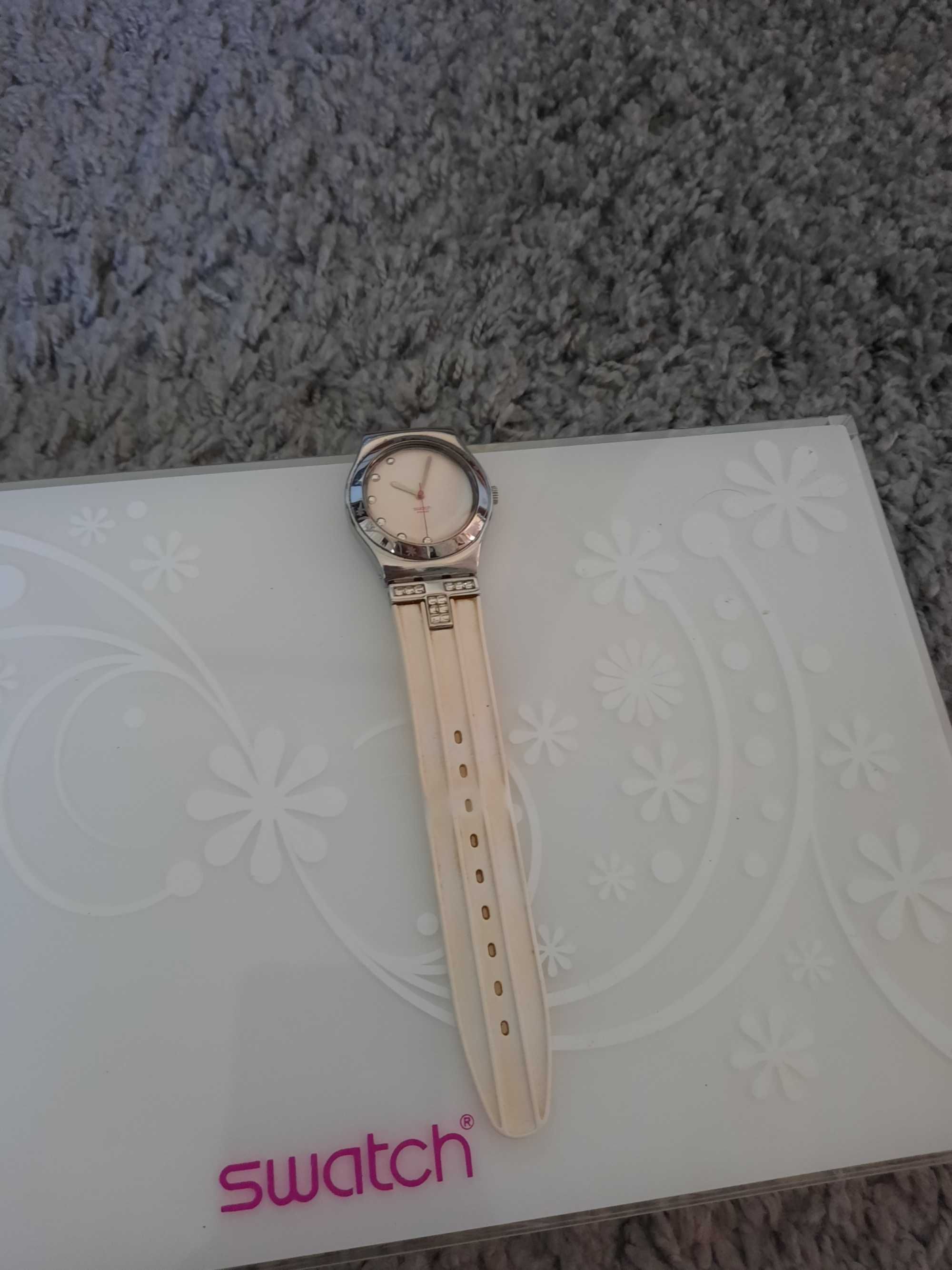 Relogios Swatch e Parfois