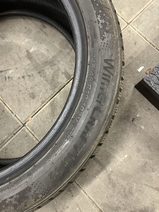 Opony zimowe 245/45/R19 KUMHO WinterCraft WP72 / 2023r - 2 sztuki