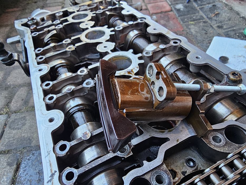 Audi a4 b6/b7 głowica 2.0 Alt posiadam też  przepustnice 2.0alt