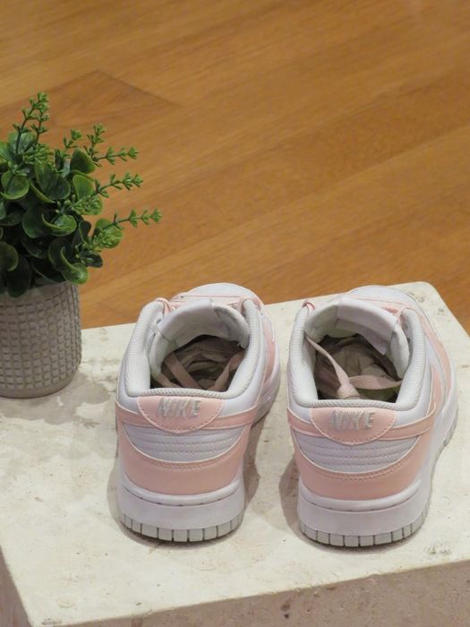 Sapatilhas Nike Dunk Low Rosa | Tamanho 38.5 | Como Novas | Solas Perf