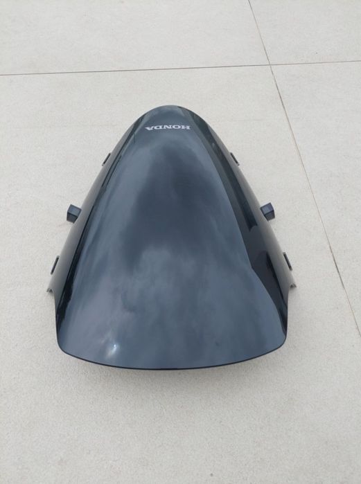 Viseira escura mota Honda Pcx 125 de 2015 original.