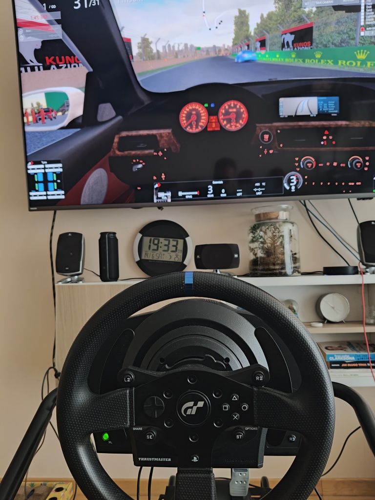 Thrustmaster T300 RS + Next Level Racing GT Lite