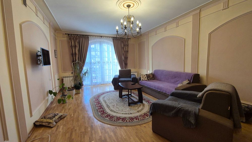 Продаж будинок вул. Пасічна