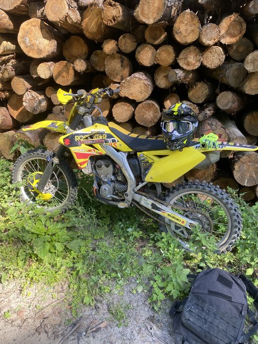 Suzuki 250 Rm-z „Pszczólka”