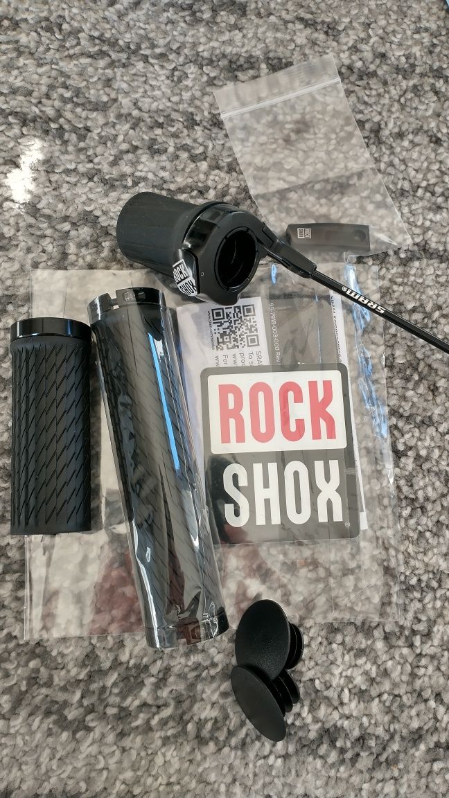 Manetka blokady skoku rock shox Twist Lock