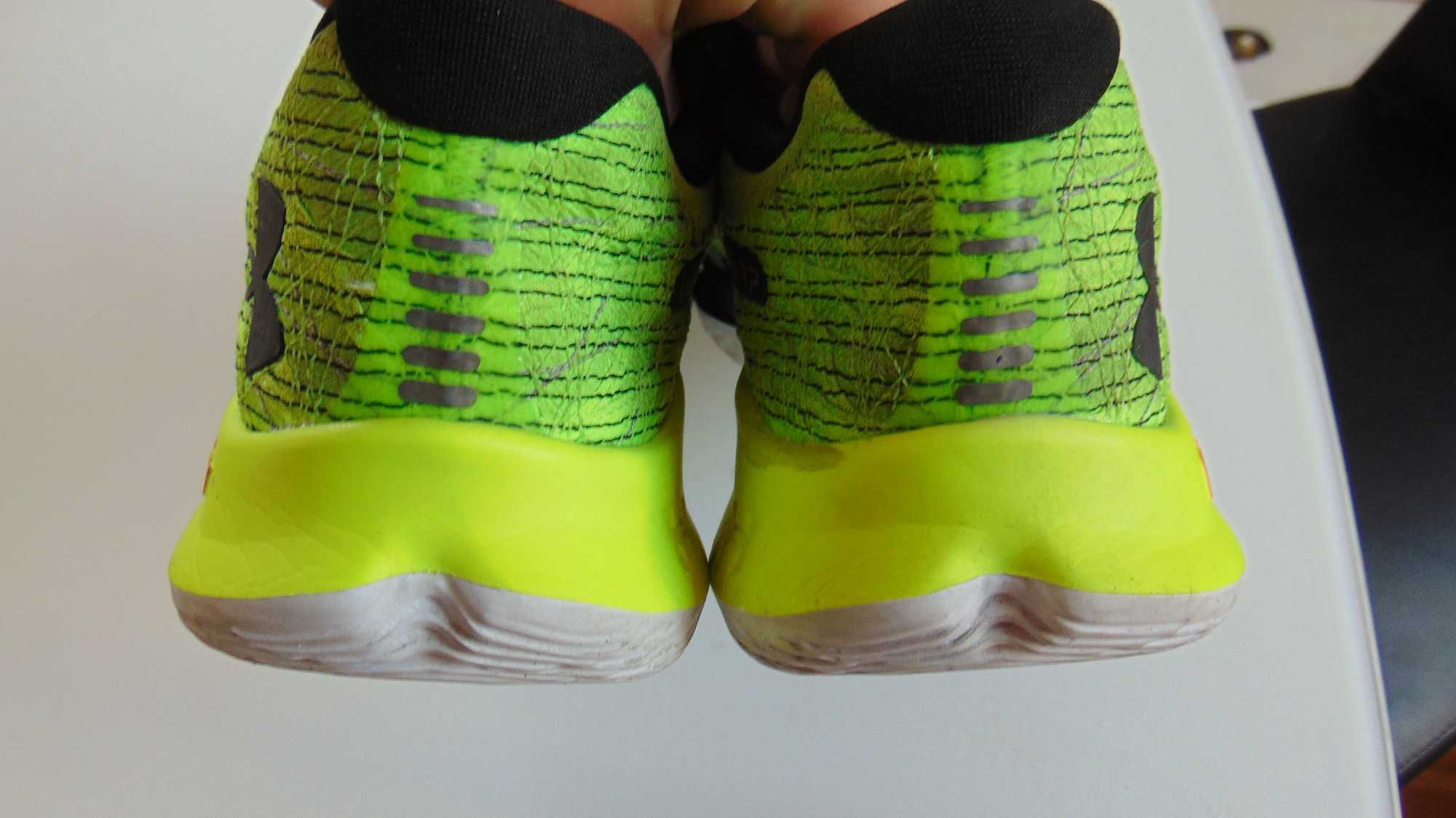 Flow Velociti wind 2 Under Armour EUR 42,5 Drogie buty do biegania