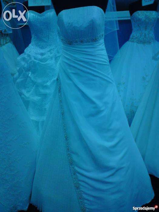 Subtelna suknia ślubna