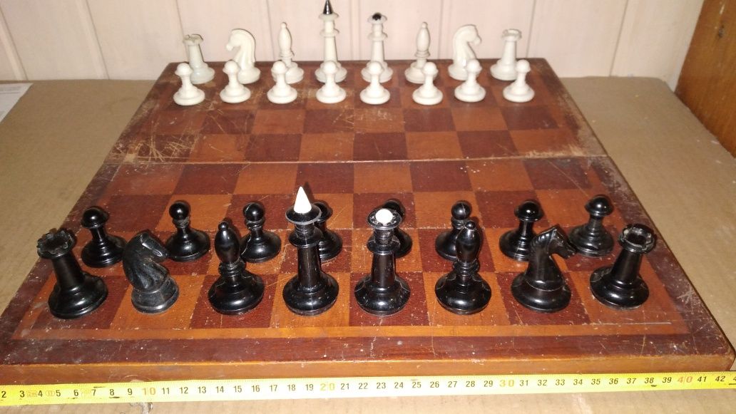 Продам  шашки, шахматы