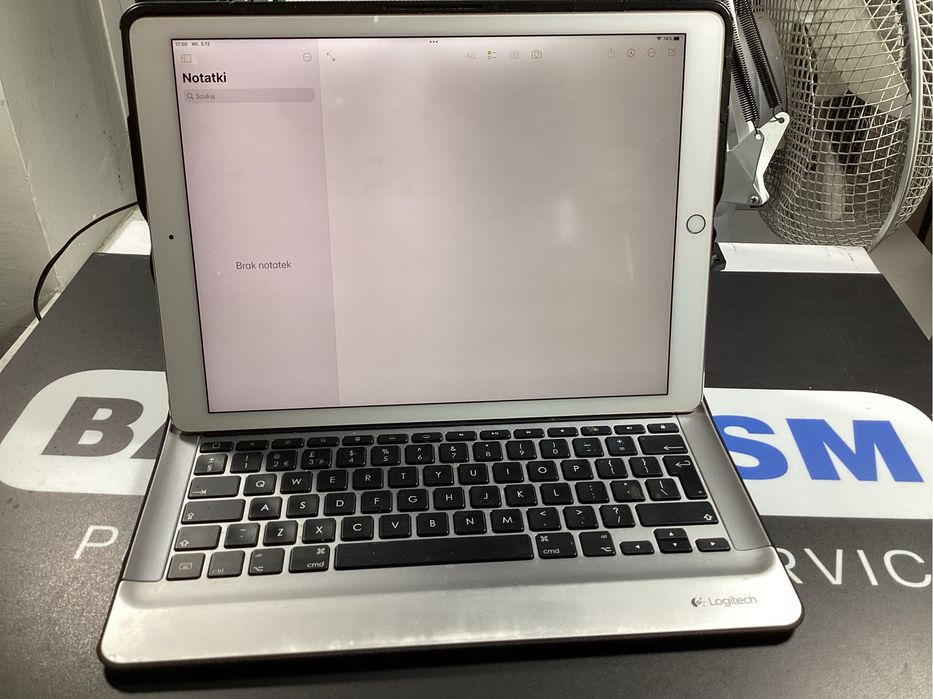 Skkep tablet Apple Ipad 12,9” 1genracji 32gb wifi + klawiatura Logitec