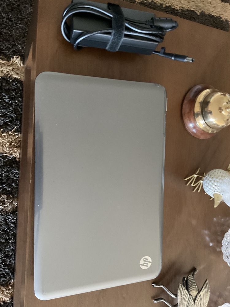 Portátil HP Pavilion g6 - Intel i5, 4GB RAM, 594GB HDD