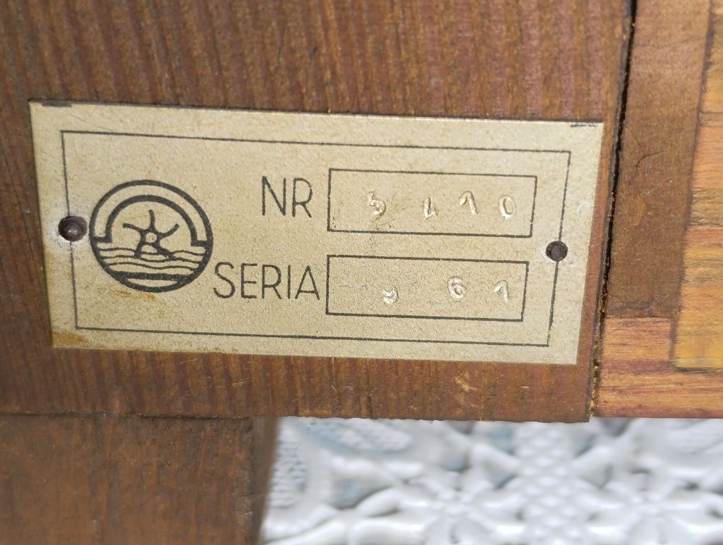 Stary zegar kominkowy