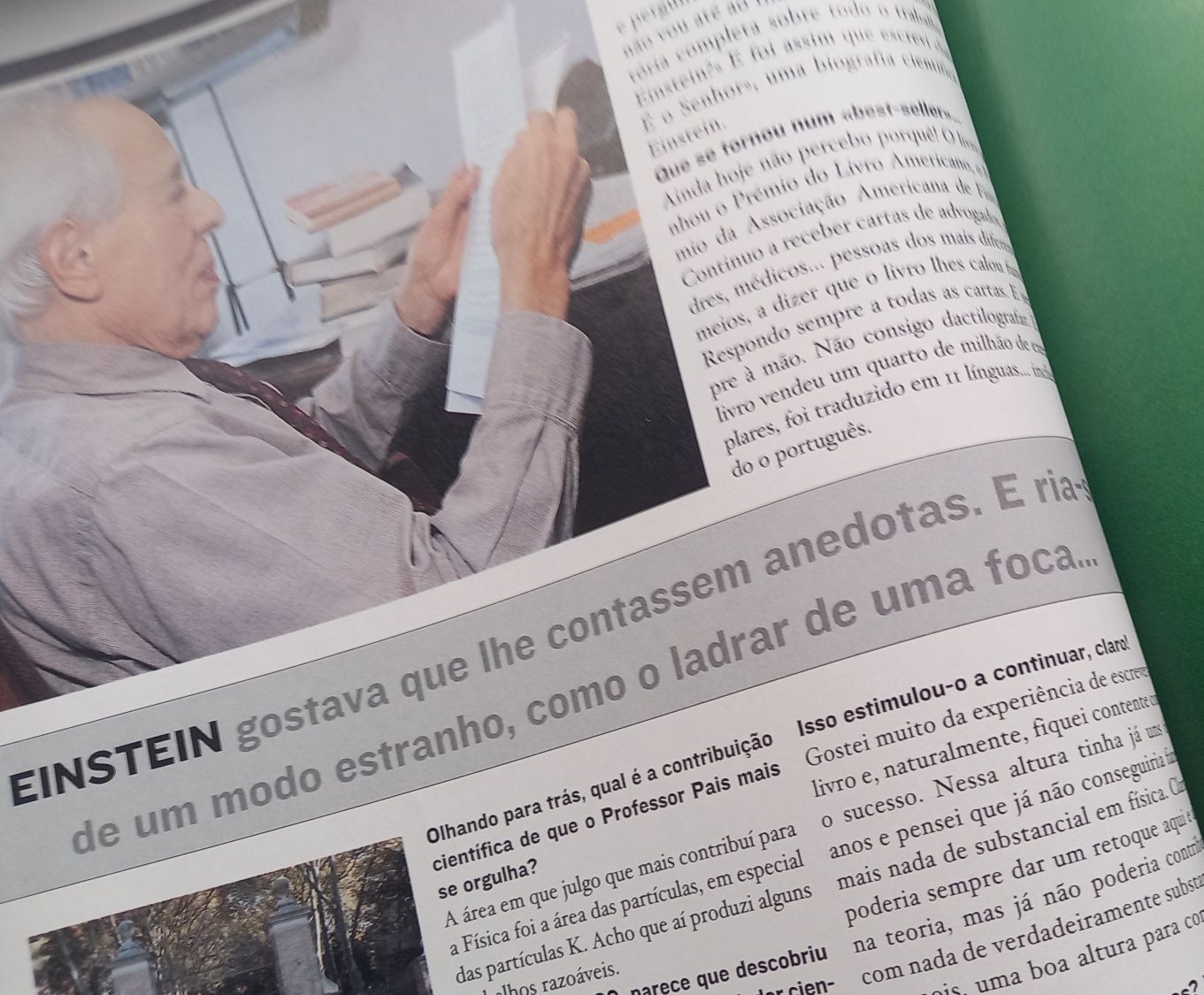 Einstein conteúdos em revista ano 2000