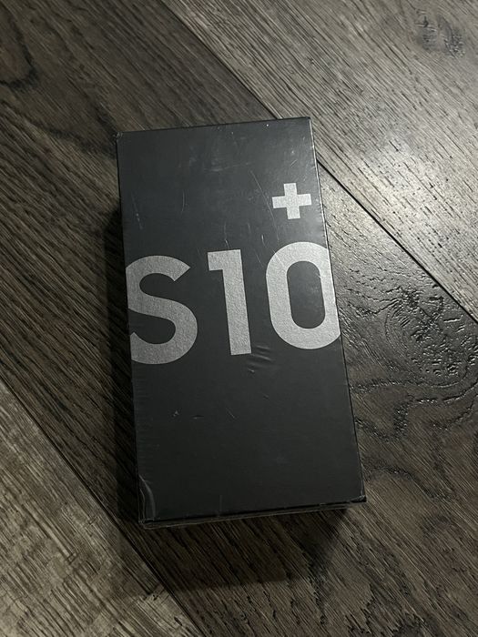 Смартфон Samsung Galaxy S10+ SM-G975 DS 128GB Black