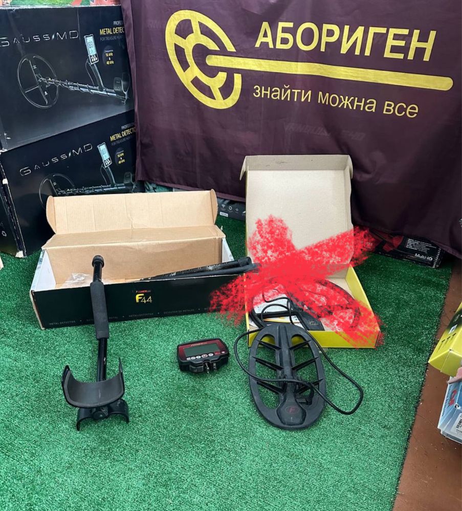 Металошукач Fisher F44. Металлоискатель Фишер