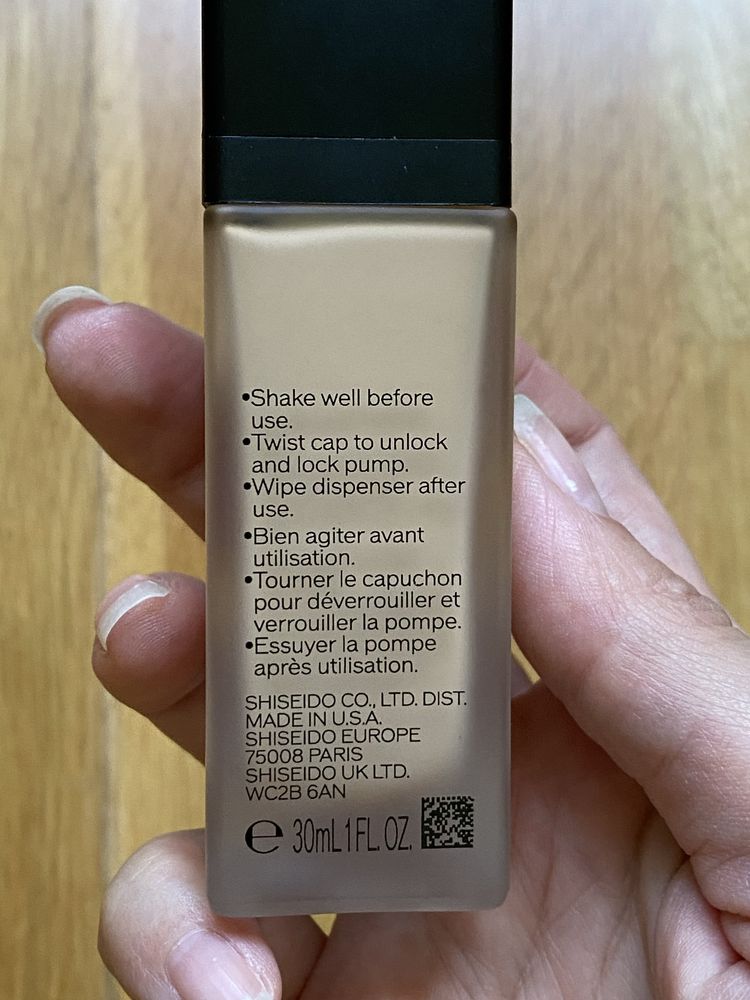 Shiseido Synchro Skin Self-Refreshing Foundation 250 Sand