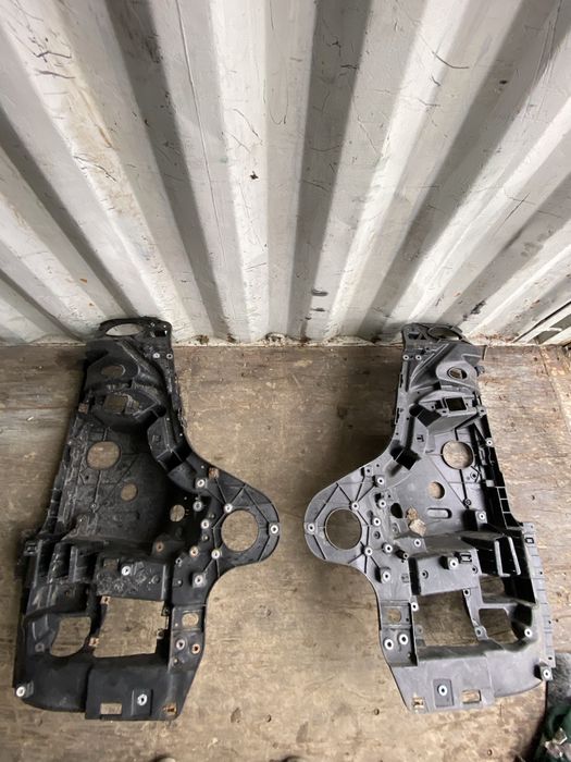 Mercedes mp4 okular garnek obudowa lampy lewe i prawe