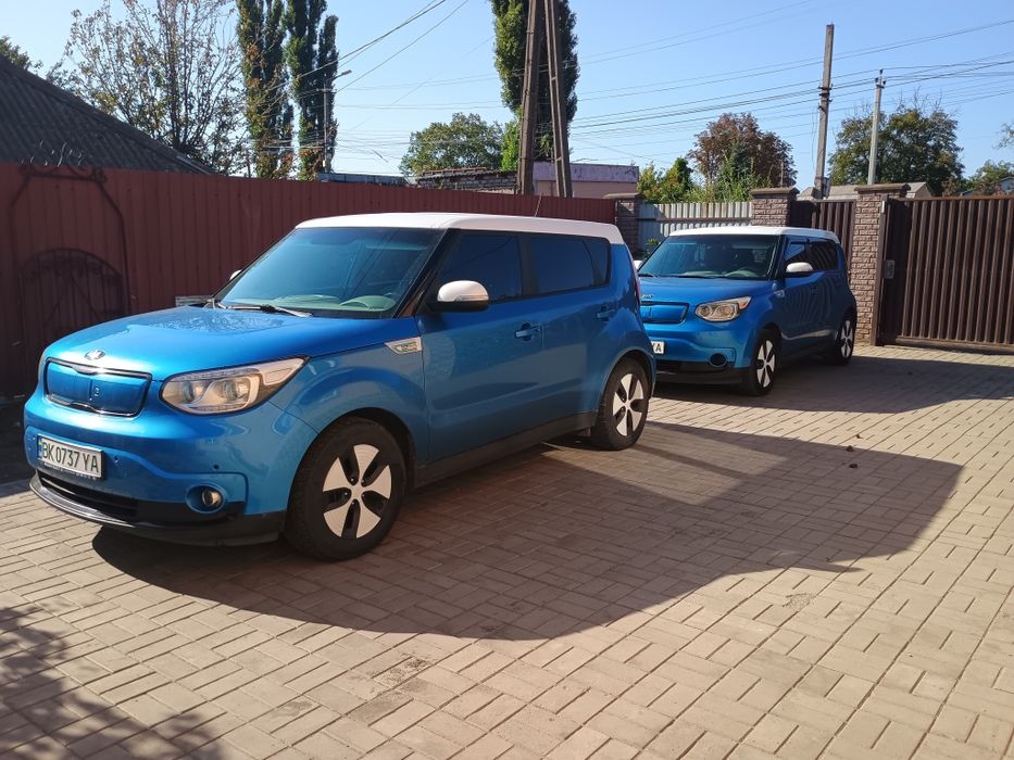 Авто в оренду Kia Soul EV